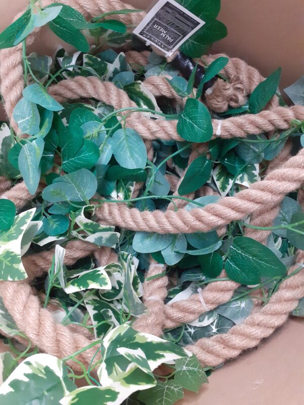 Liaan 30meter - met kunstbladeren/slinger