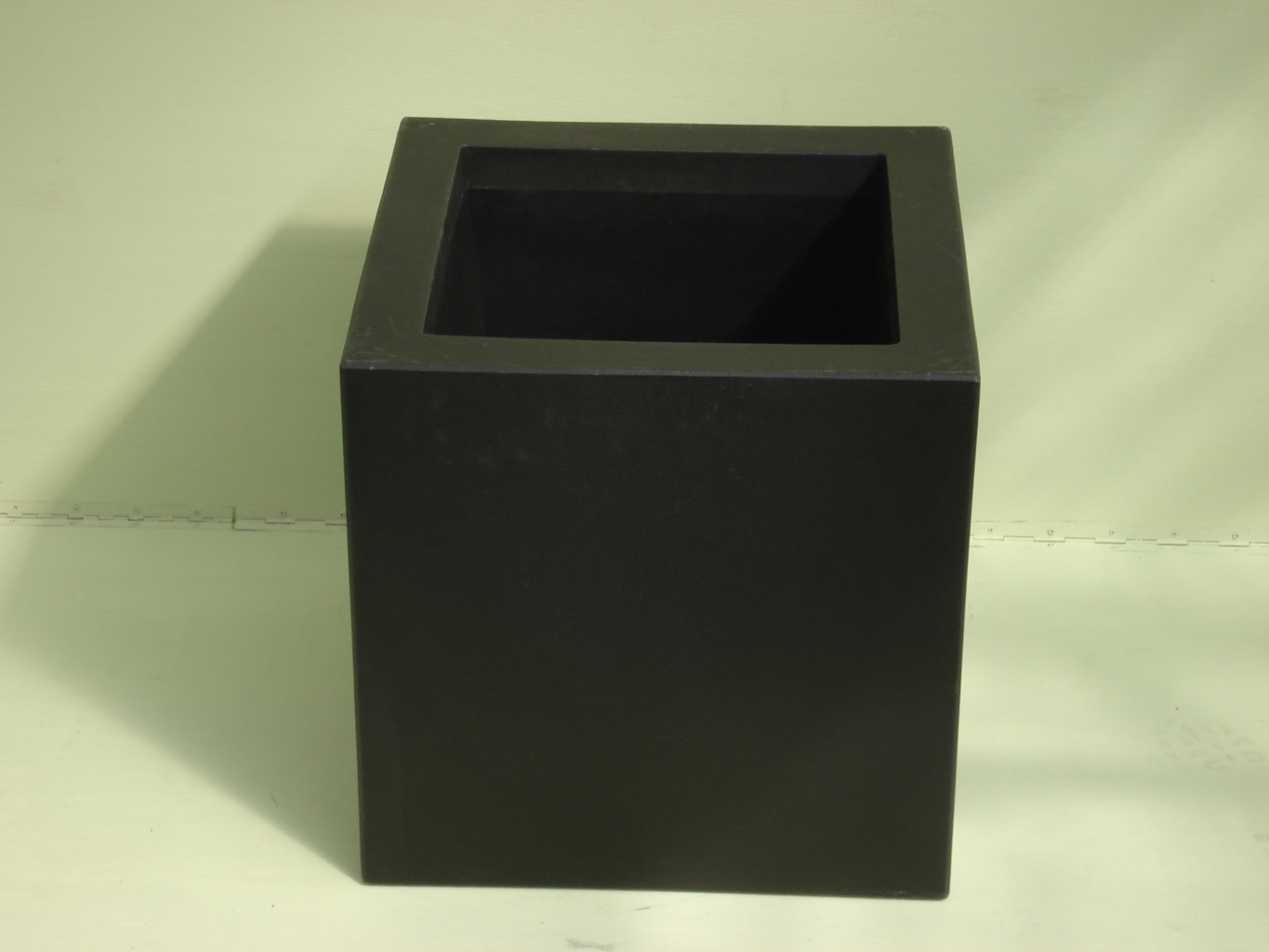 Vaso Kubus Zwart potmaat 1