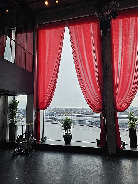 Rode Gordijnen / Satijn 6m - Afbeelding 2